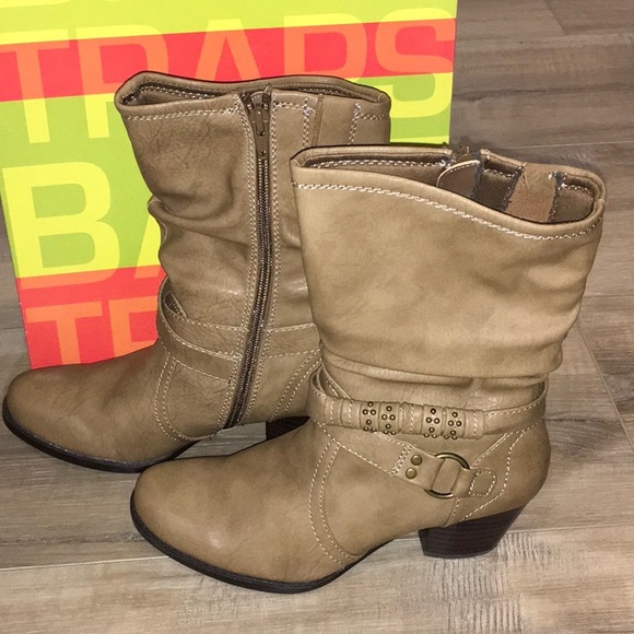 BareTraps Reemona Taupe Ankle Boot Size 6.5 - Picture 7 of 9